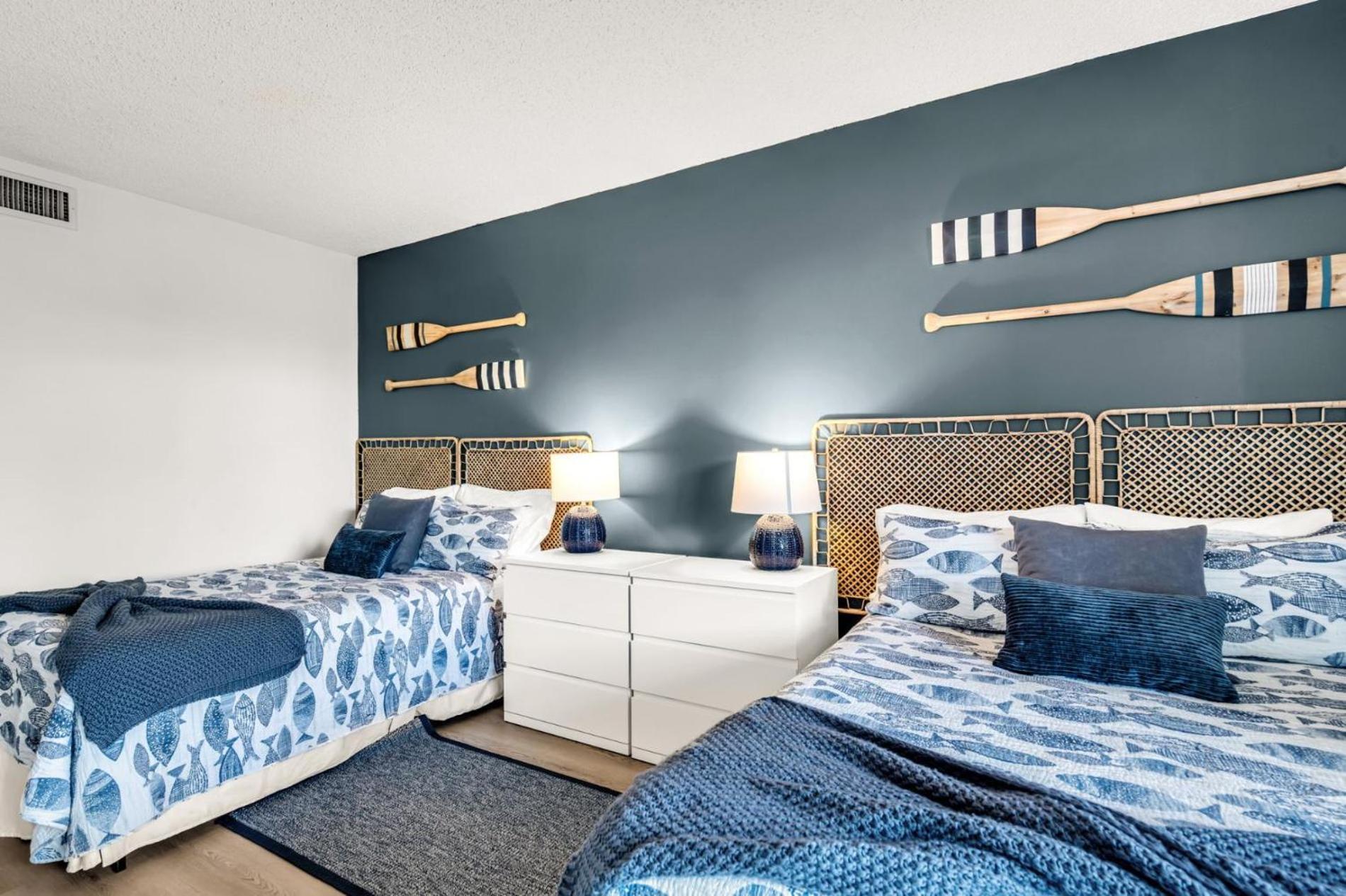 Apartment 3 Bed Botanica Key Biscayne *